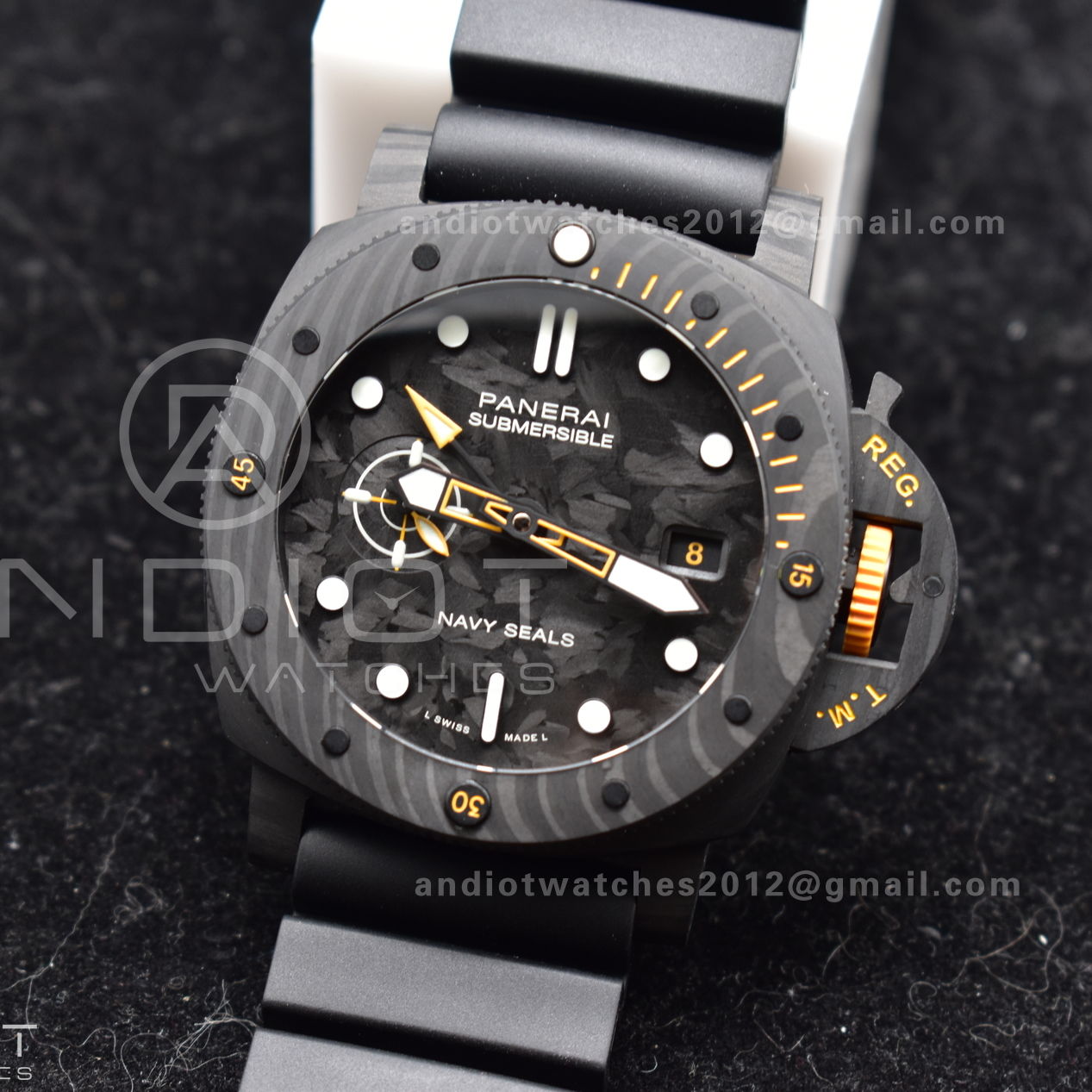 PAM1324 Carbotech VSF 1:1 Best Edition Black Dial On Black Rubber Strap P900
